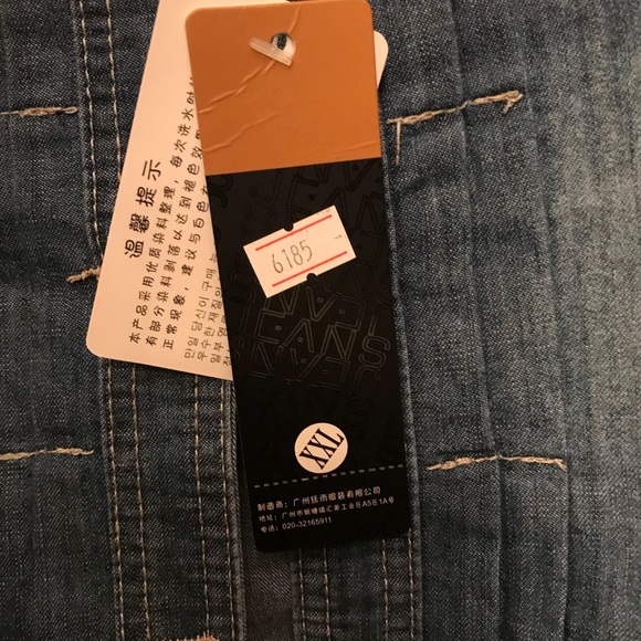 Waistline denim jacket - Picture 3 of 3